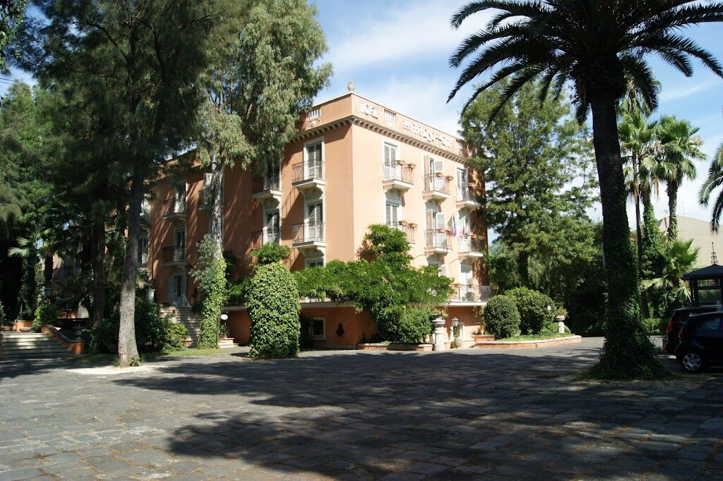 Hotel Villa Paradiso Dell'Etna San Giovanni La Punta Exterior foto
